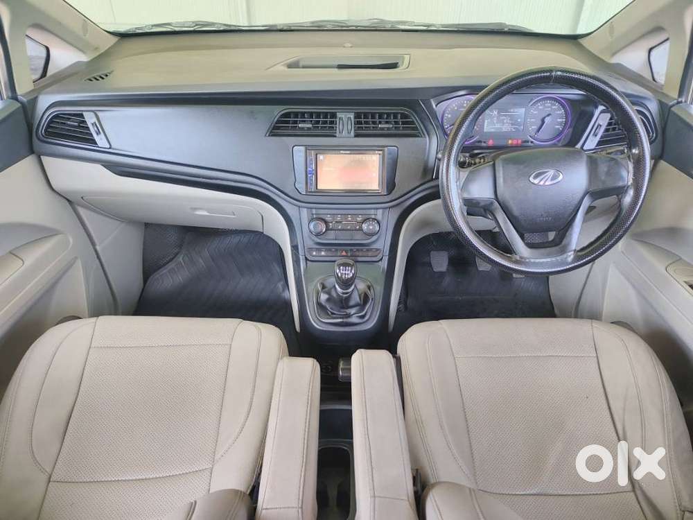 Mahindra Marazzo, 2020, Diesel