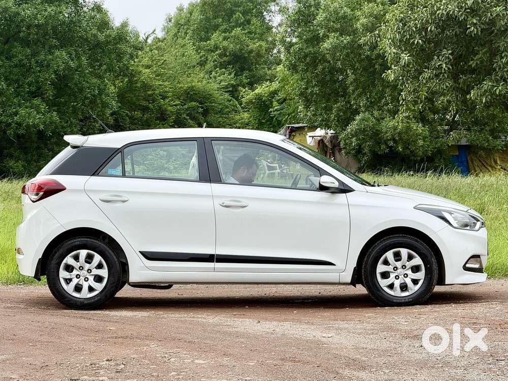 Hyundai Elite I20 Sportz 1.2 Opt, 2015, Petrol