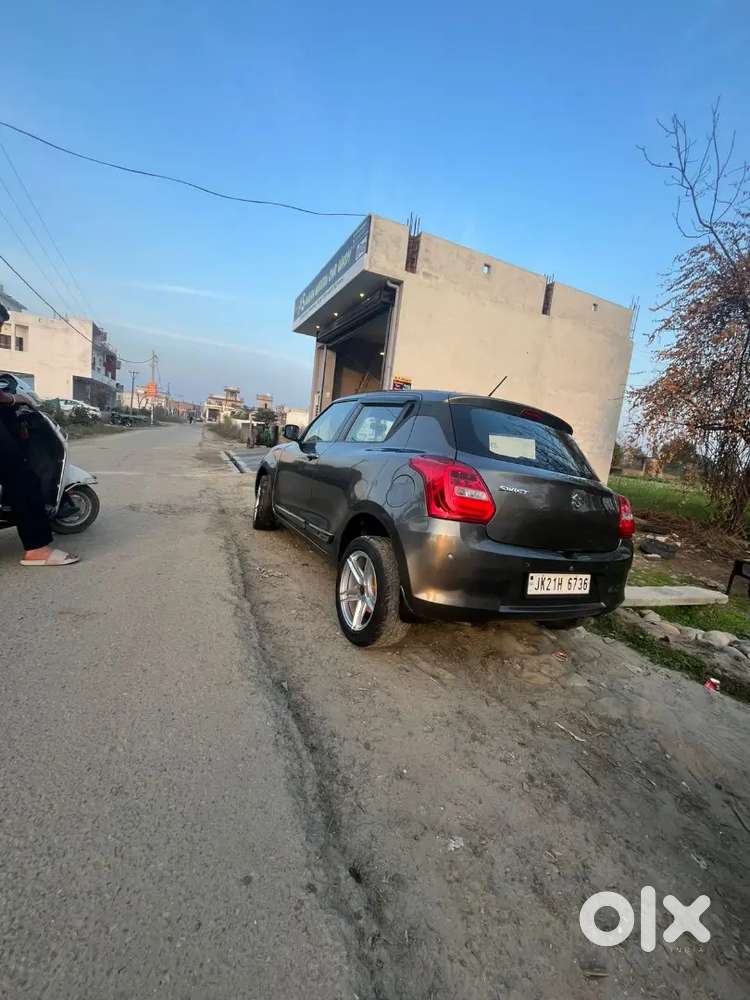 Maruti Suzuki Swift 2022