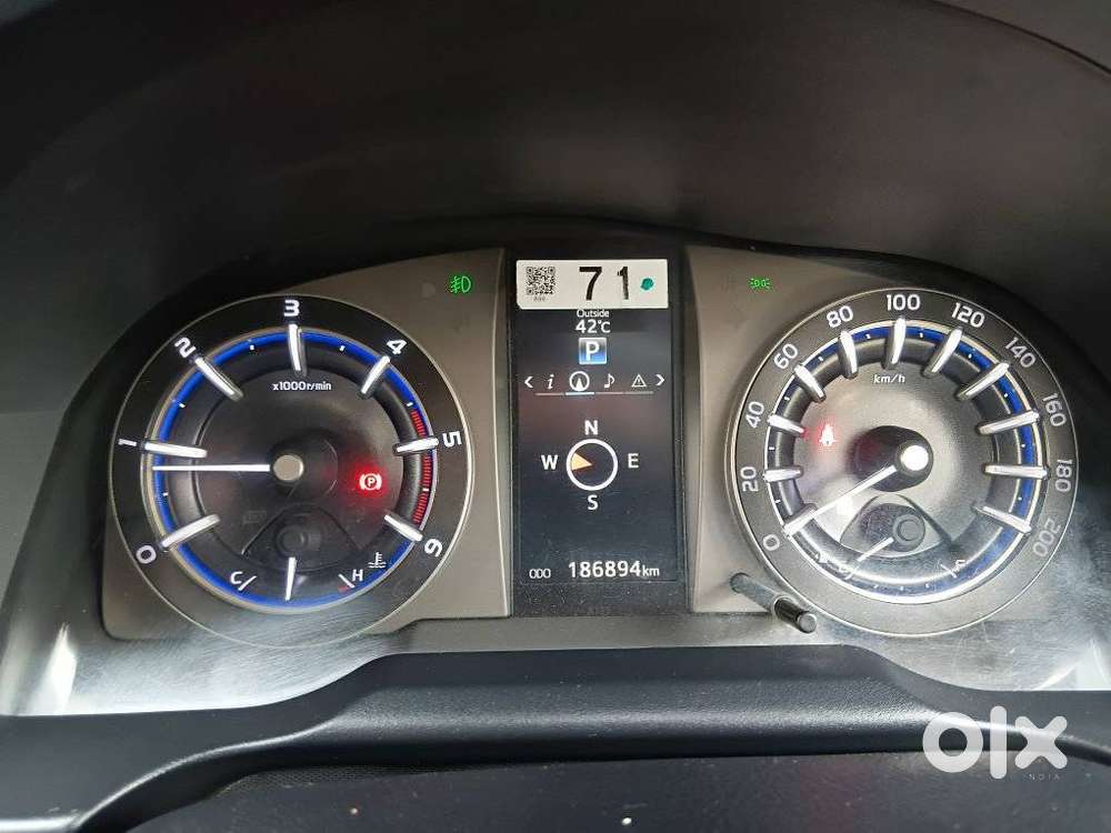 Toyota Innova Crysta 2.8z Automatic, 2016, Diesel