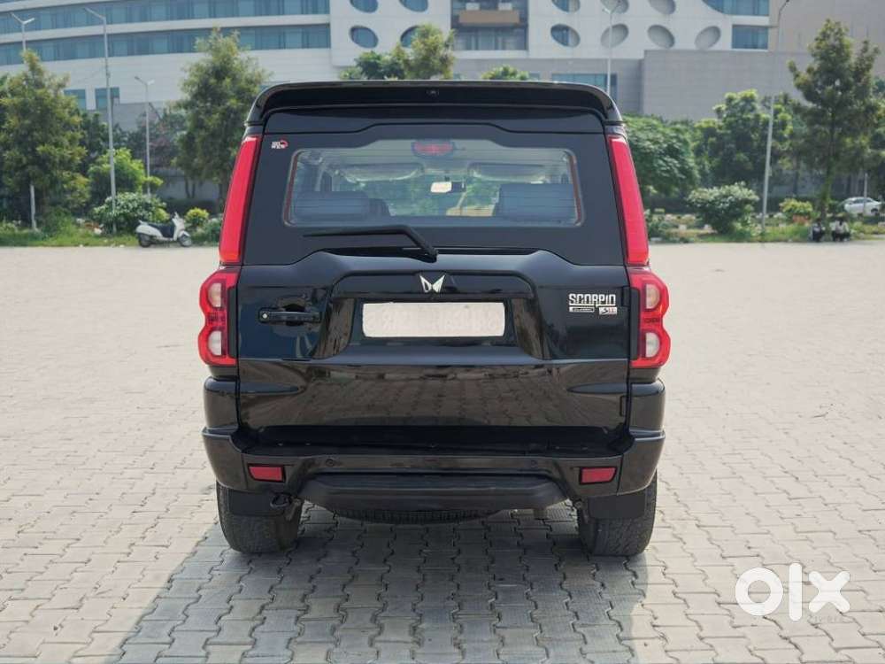 Mahindra Scorpio Classic 2.2 S 11 Mt 7 Str, 2024, Diesel