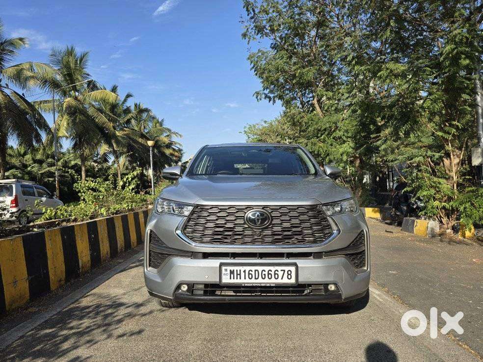 Toyota Innova Hycross 2.0 Zx (o) Hybrid 7 Str, 2024, Petrol