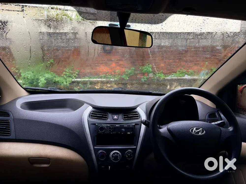 Hyundai Eon 2013 Model Well Maintained