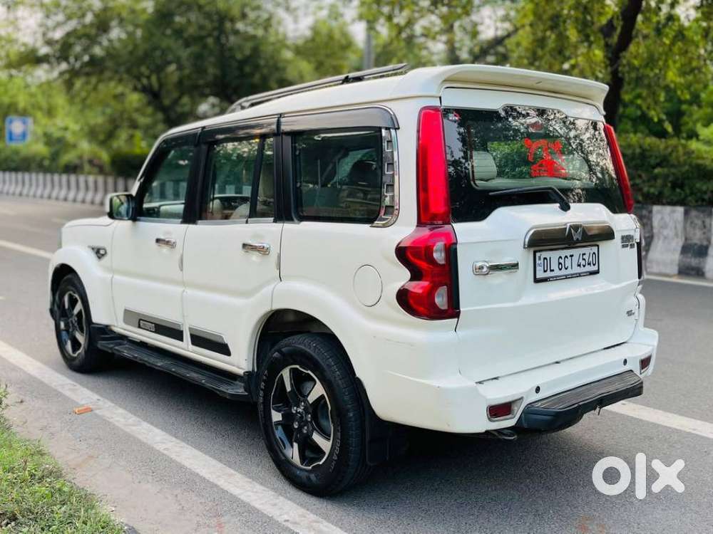 Mahindra Scorpio Classic 2.2 S 11 Mt 7 Str, 2023, Diesel