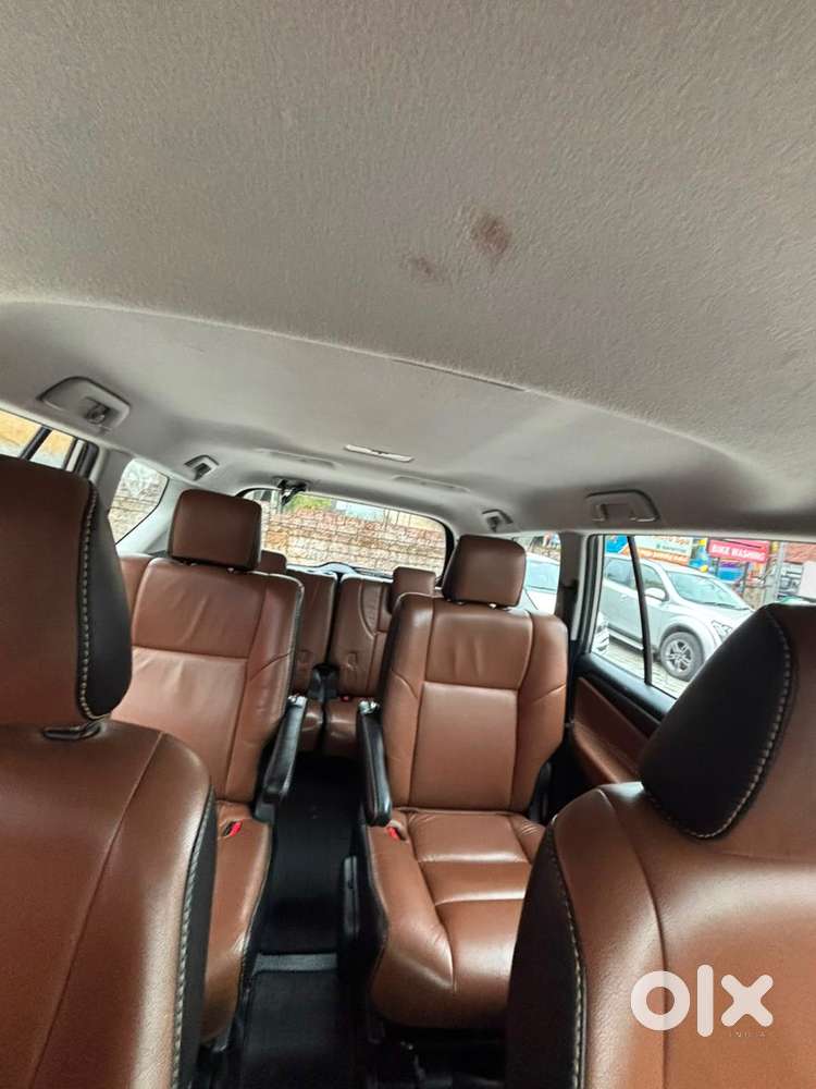 Toyota Innova Crysta 2017