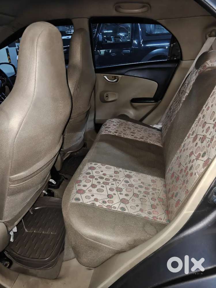 Honda Brio 2012 - Urgent Sale