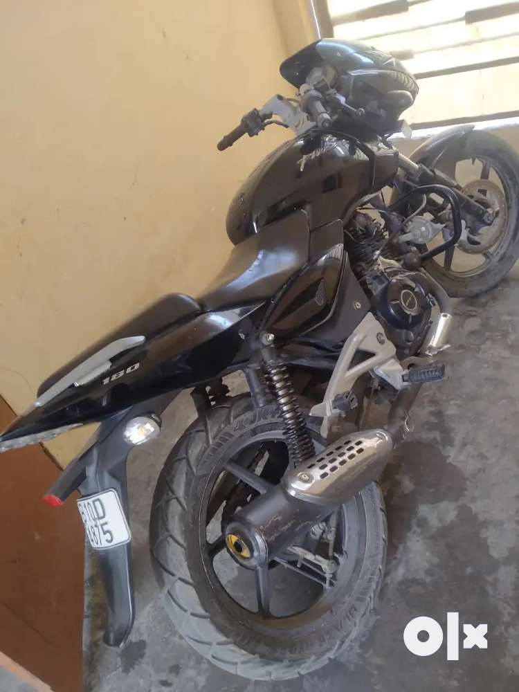 Olx bike pulsar online 180