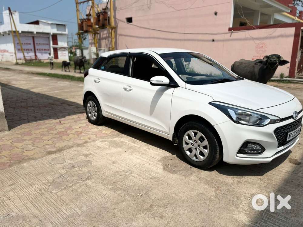 Hyundai New I20 Petrol Manual 2018