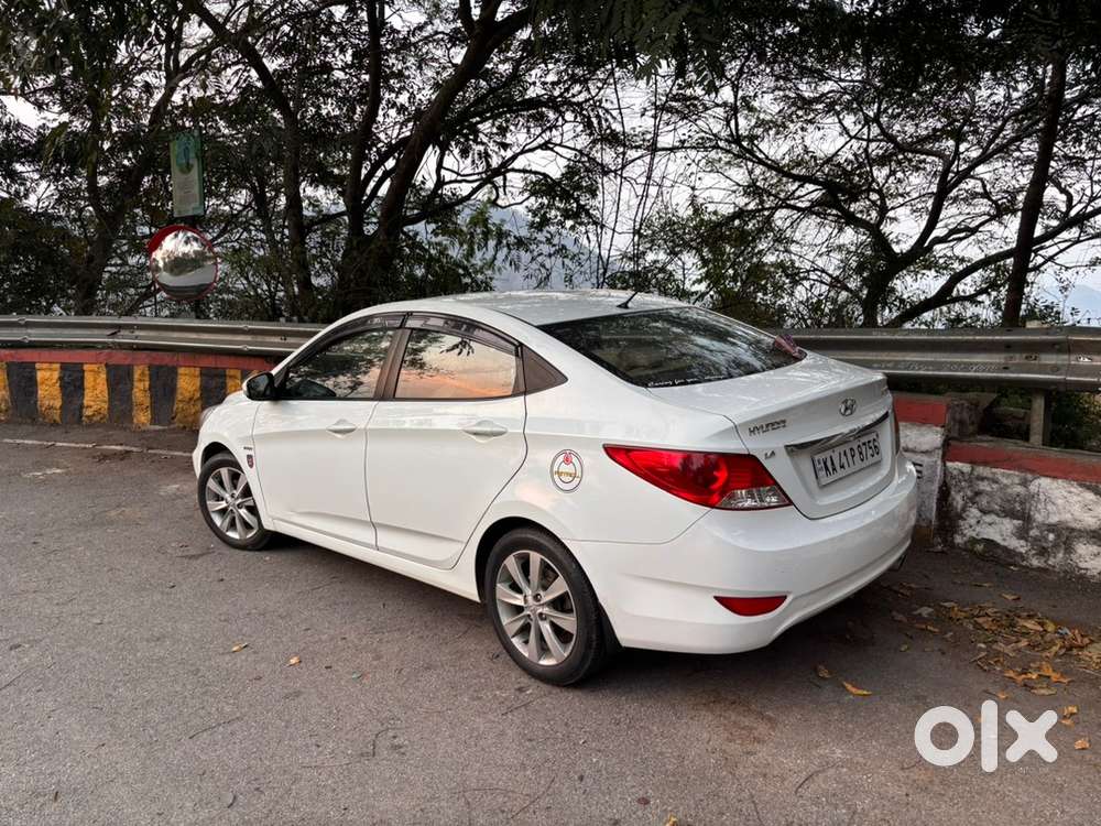 Hyundai Car 2013 Year