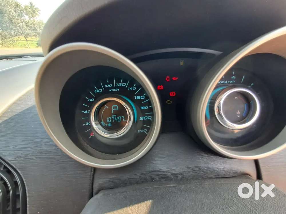 Mahindra Xuv500 2016 Diesel 150000 Km Driven