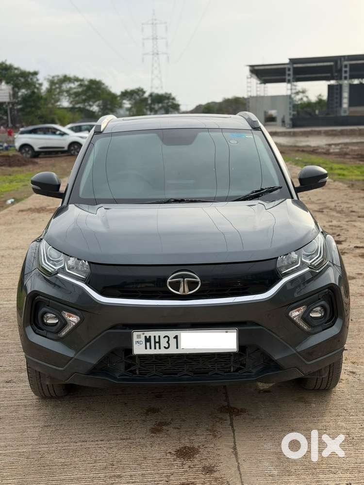 Tata Nexon, 2022, Petrol