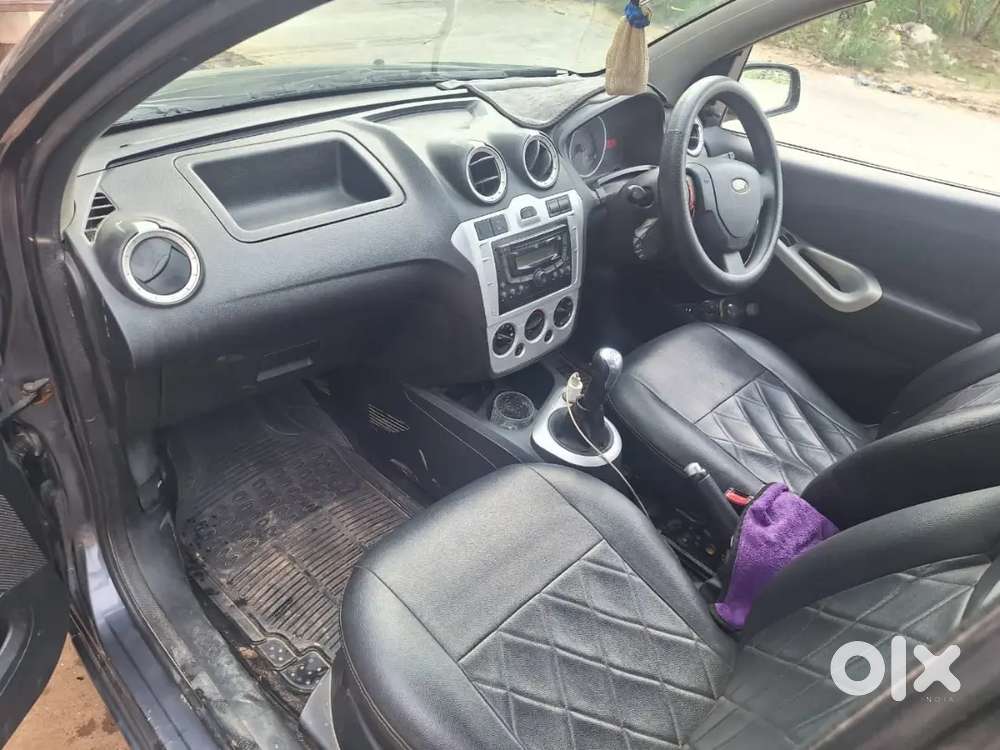 Ford Figo 2013 Petrol