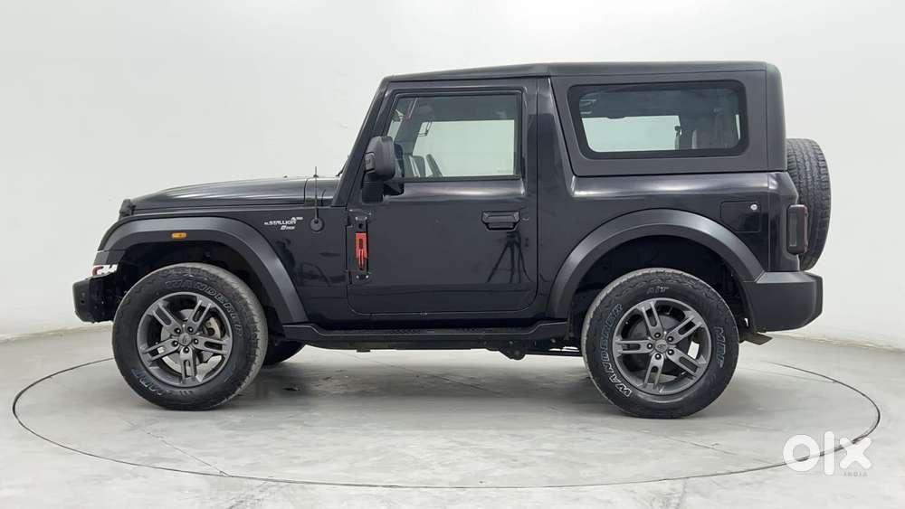 Mahindra Thar Lx Hard Top Petrol At Rwd, 2022, Petrol