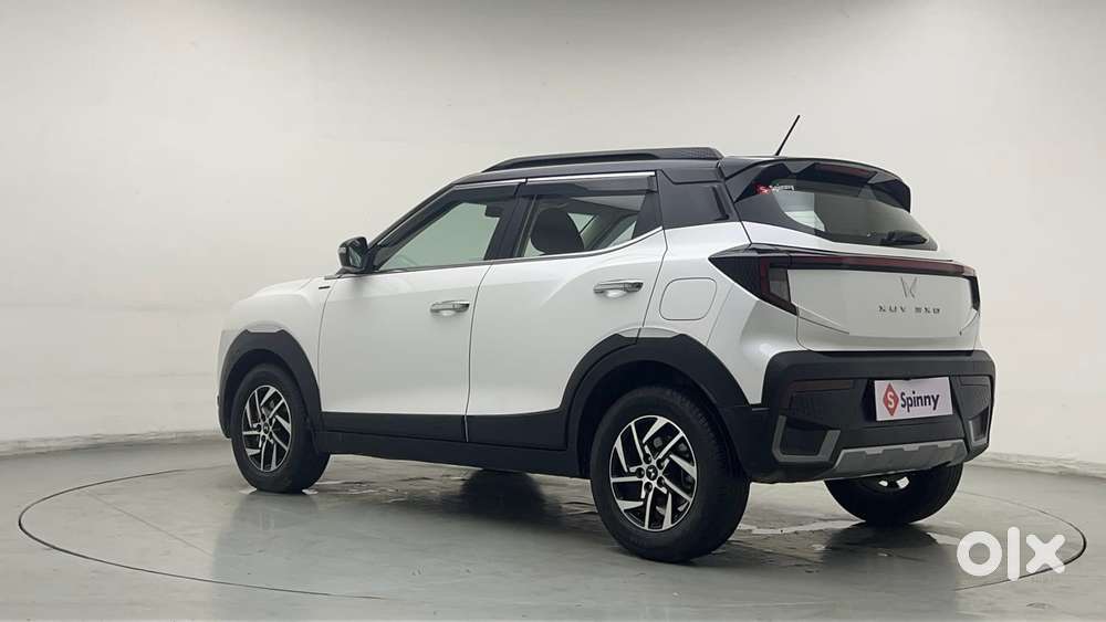 Mahindra Xuv 3xo Ax5l 1.2 Petrol At, 2024, Petrol