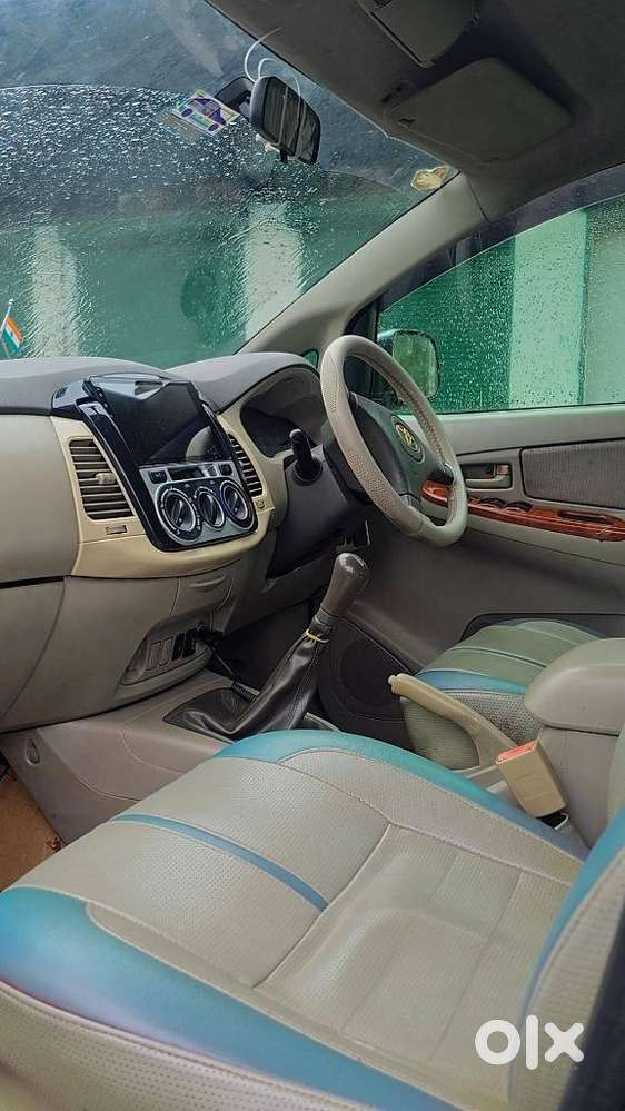 Toyota Innova 2.5 G (diesel) 7 Seater, 2010, Diesel