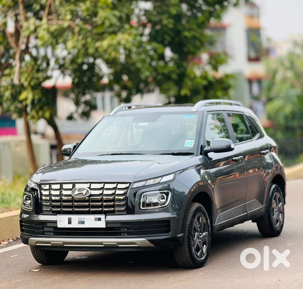 Hyundai Venue 1.2 S (o), 2023, Petrol