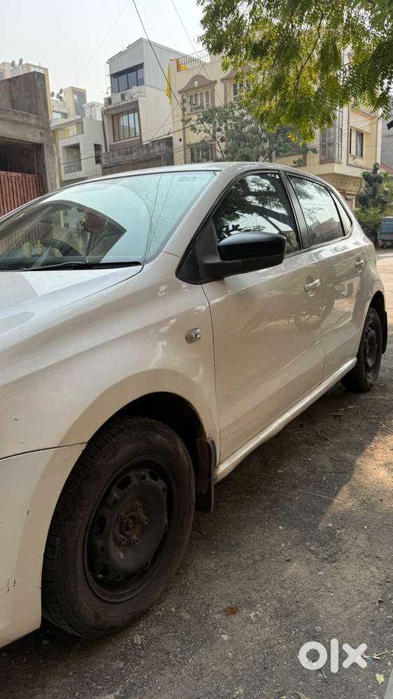 Volkswagen Polo Diesel Manual 2014