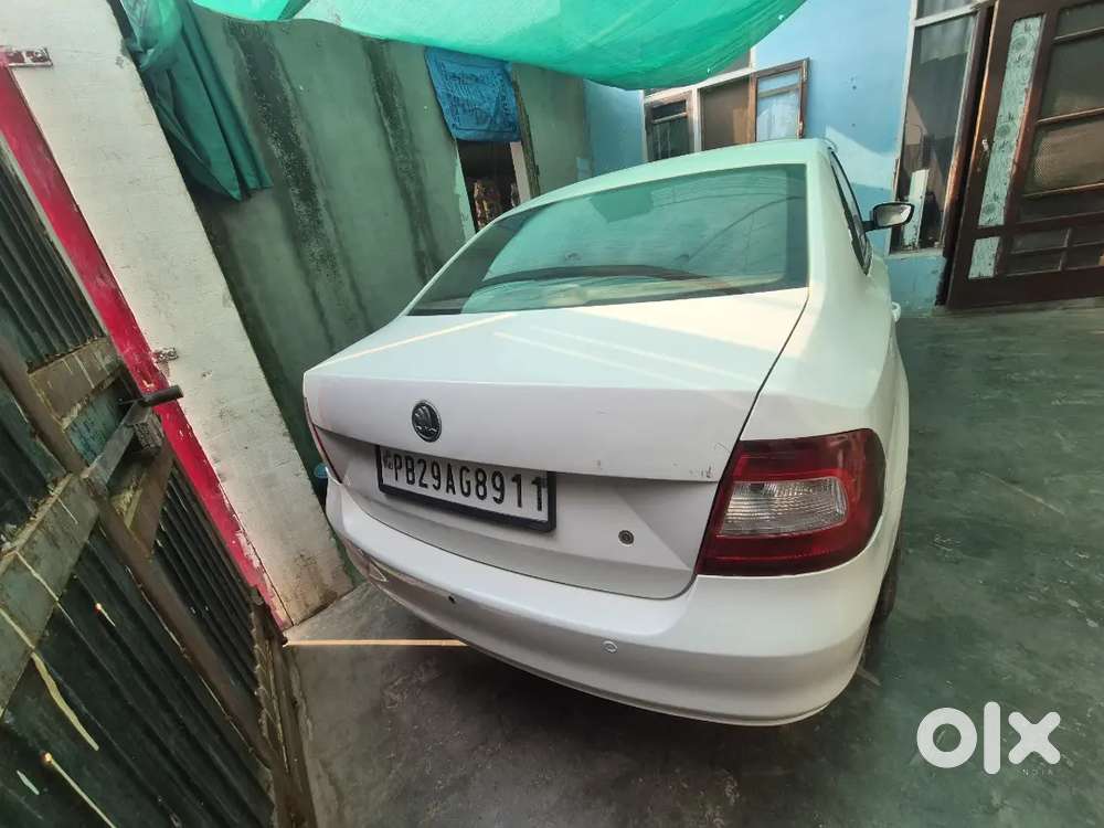 Skoda Rapid Elegance Tdi 2015 Car