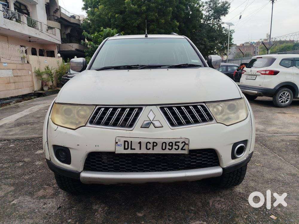 Mitsubishi Pajero Sport 2.5 Manual, 2012, Diesel