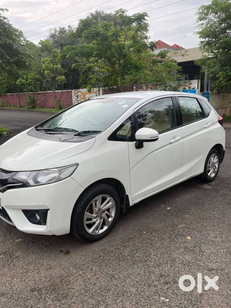Honda Jazz V Automatic, 2016, Petrol