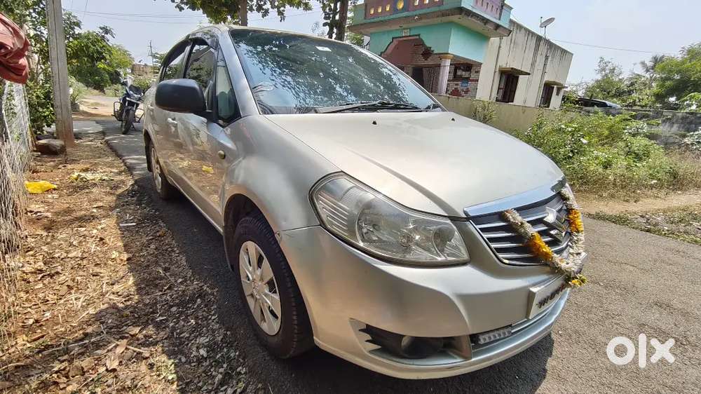 Maruti Suzuki Sx4 2013 Petrol Good Condition