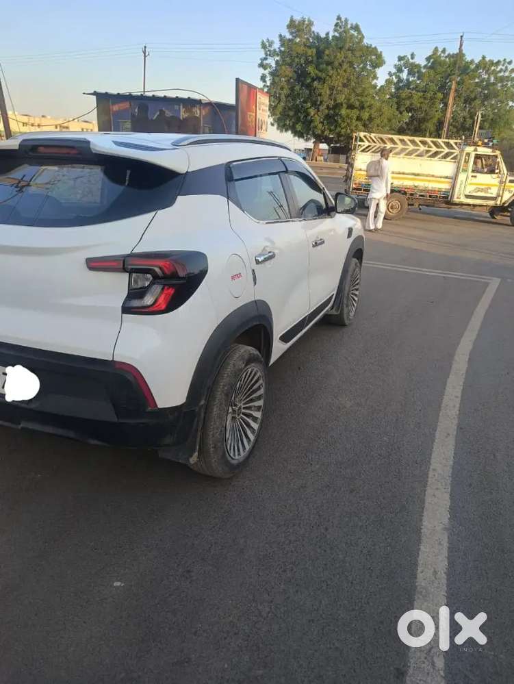 Renault Kiger Petrol 2023