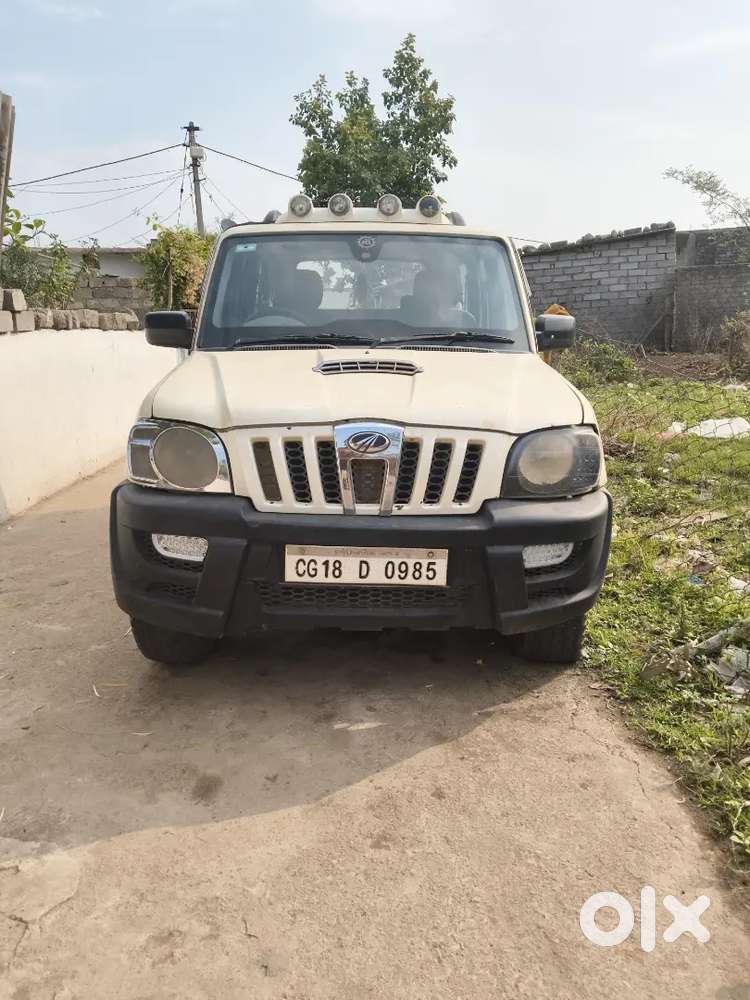 Mahindra Scorpio 2010 गाड़ी में कोई काम नहीं है