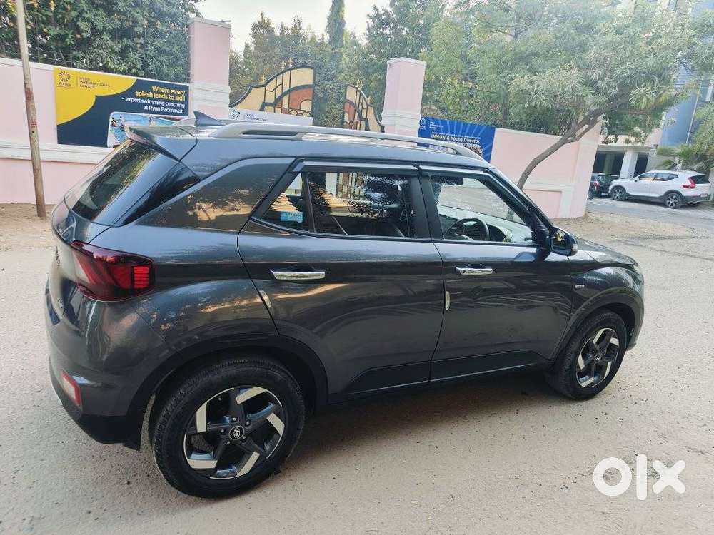 Hyundai Venue 1.0 Sx Turbo Dct, 2020, Petrol