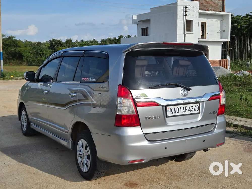 Toyota Innova2.5 G4 2016 Well Maintained