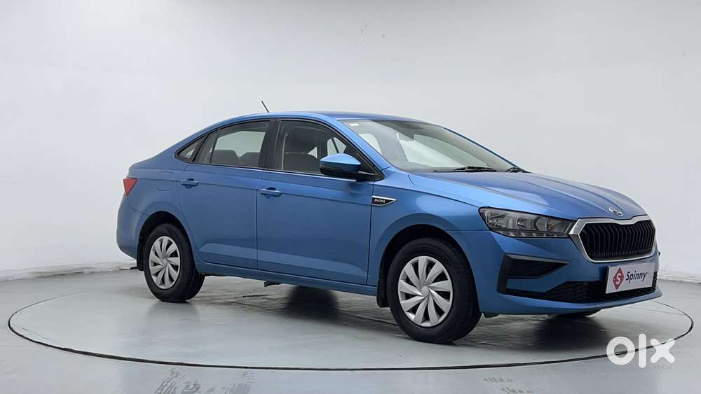 Skoda Slavia Active 1.0l Tsi Mt, 2022, Petrol