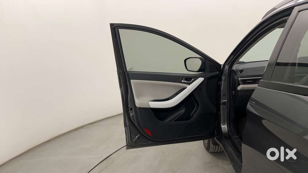 Tata Nexon Creative 1.2 Revotron Petrol 6 Mt, 2024, Petrol