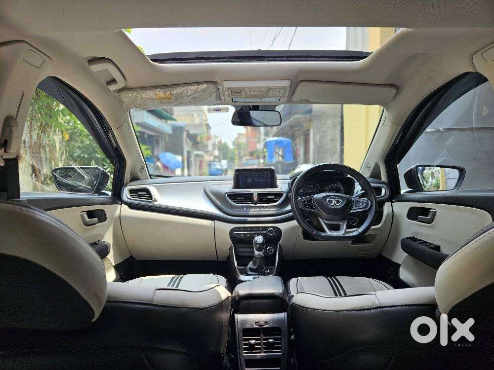 Tata Altroz Xz Plus (s) Dark Edition, 2023, Petrol
