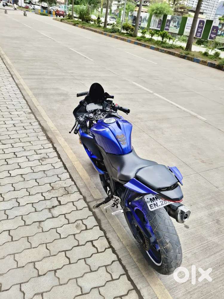 R15 v3 in beast condition Motorcycles 1824355504 - Main Image