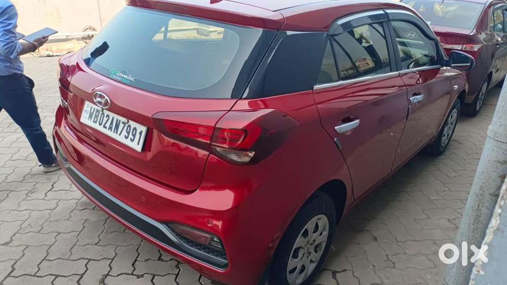 Hyundai I20 2019 Petrol Well Maintained Top Notch Condition