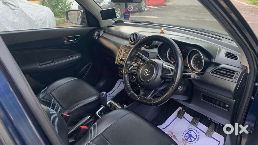 Maruti Suzuki Swift Vxi + Manual, 2018, Petrol