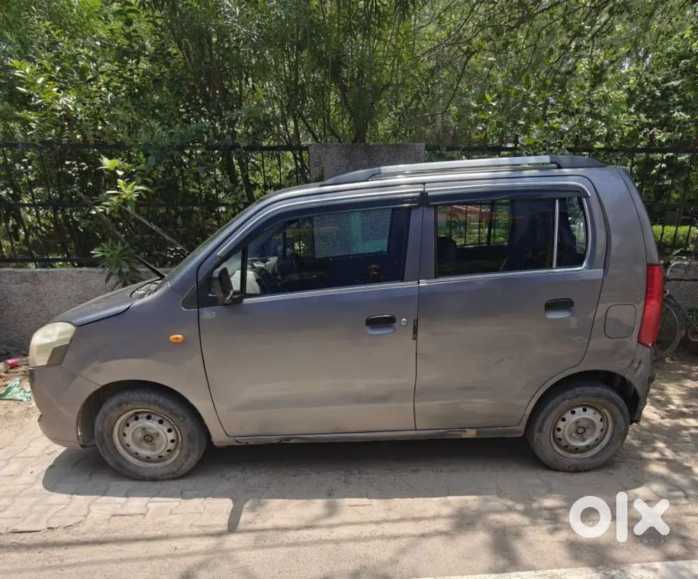 Maruti Suzuki Wagon R Lxi Cng 2012