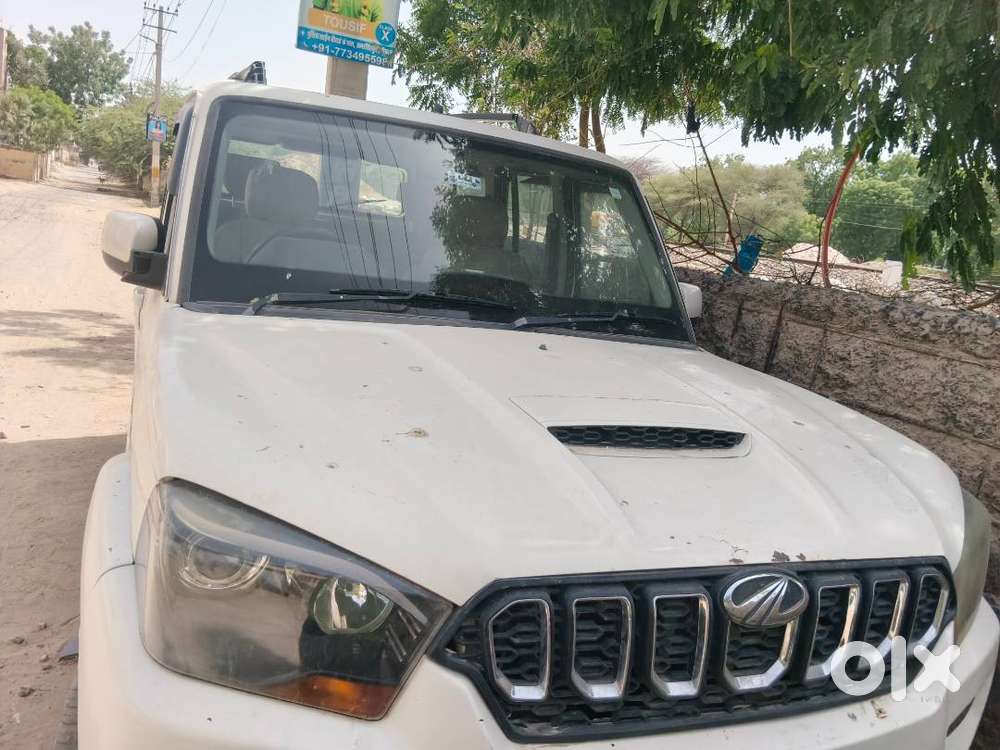 Mahindra Scorpio Vlx 2014