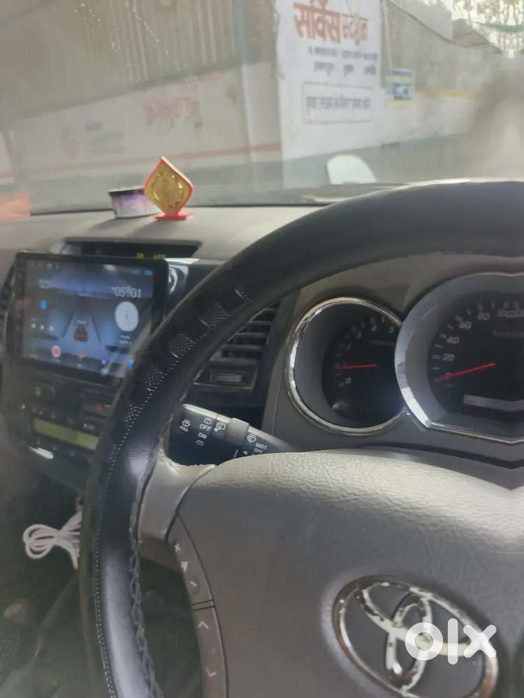 Toyota Fortuner 3.0 2011