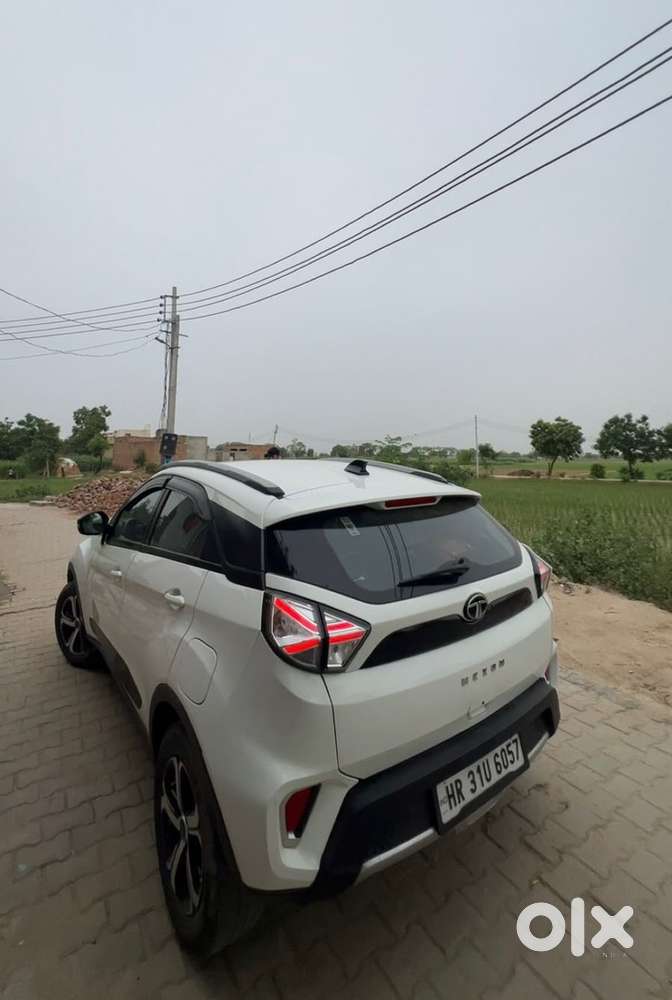 Tata Nexon Petrol 2023