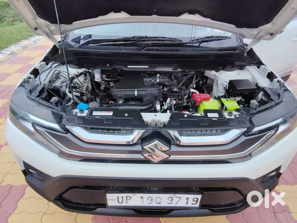 Maruti Suzuki Brezza 1.5 Lxi Smart Hybrid, 2023, Petrol