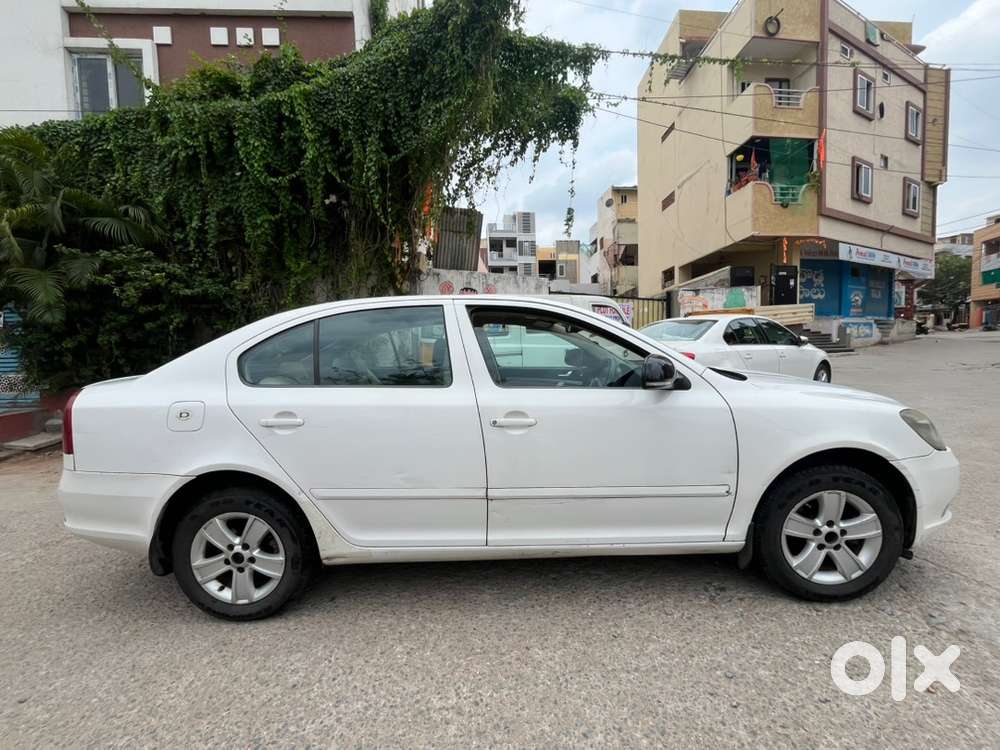 Skoda Laura