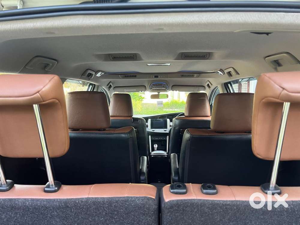 Toyota Innova Crysta 2.8z Automatic, 2018, Diesel