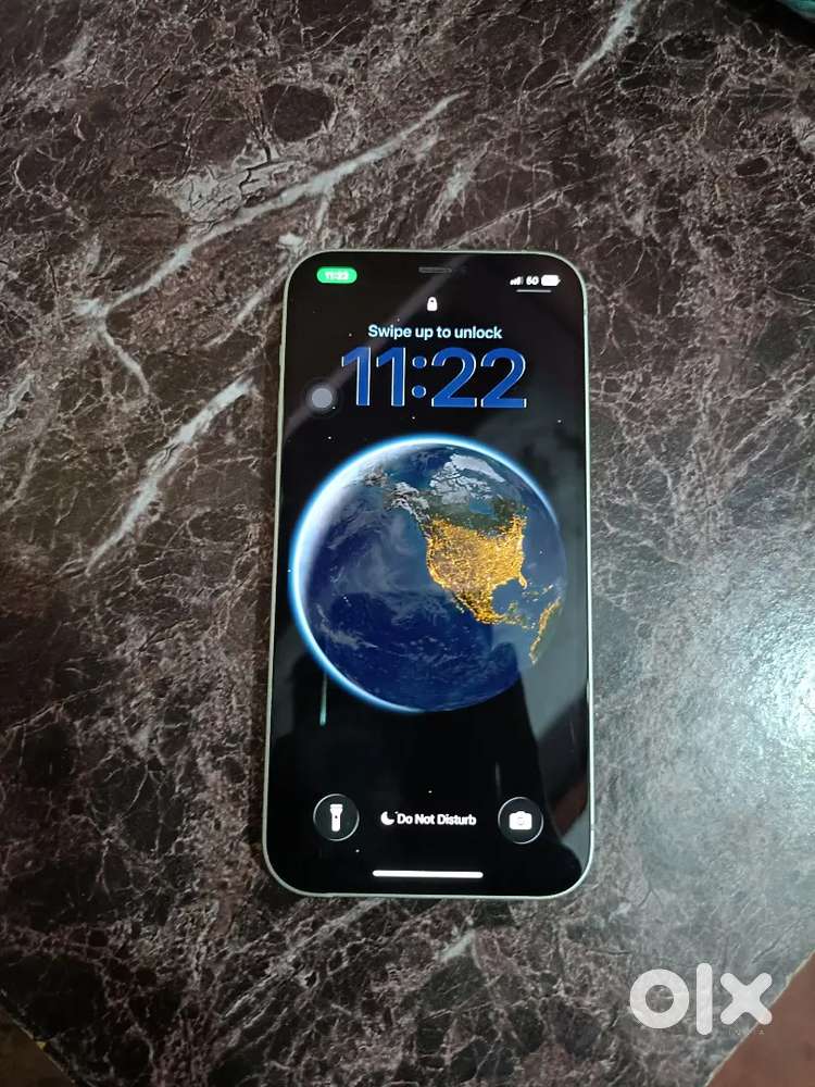 Iphone 12 back glass broken and battery in service Mobile Phones