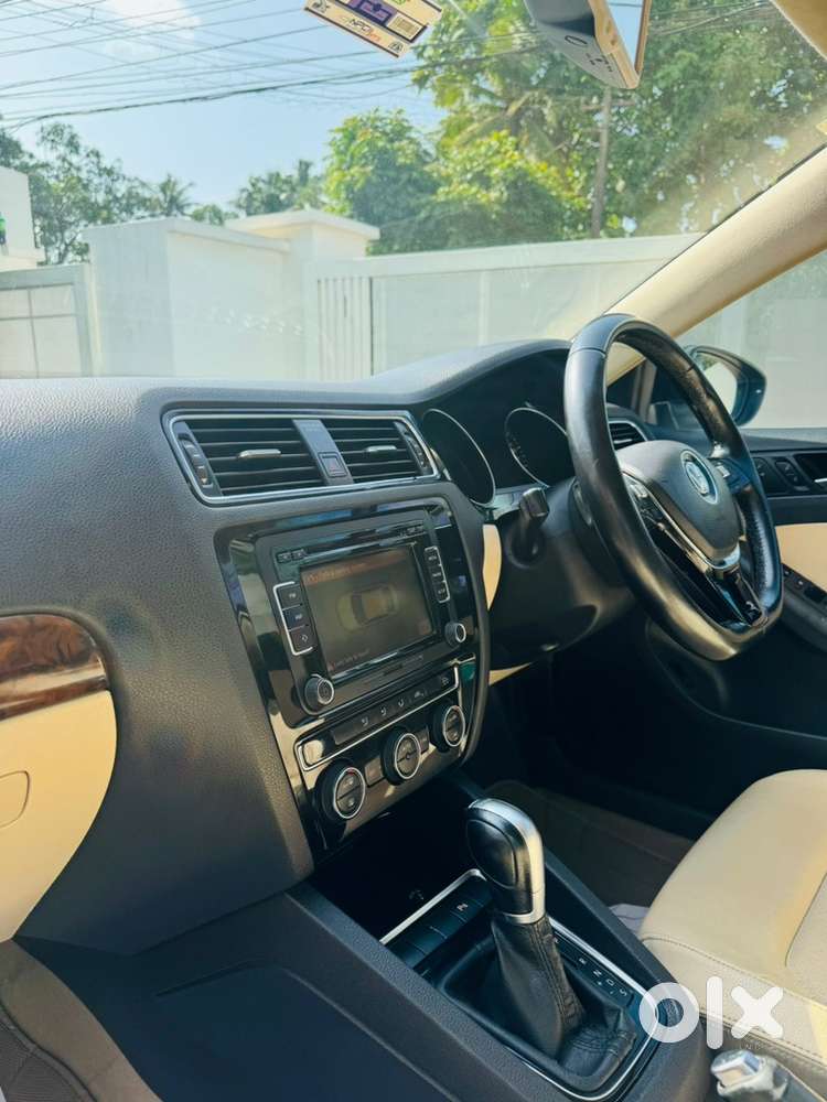 Volkswagen Jetta Diesel 2015 Model Highline Automatic