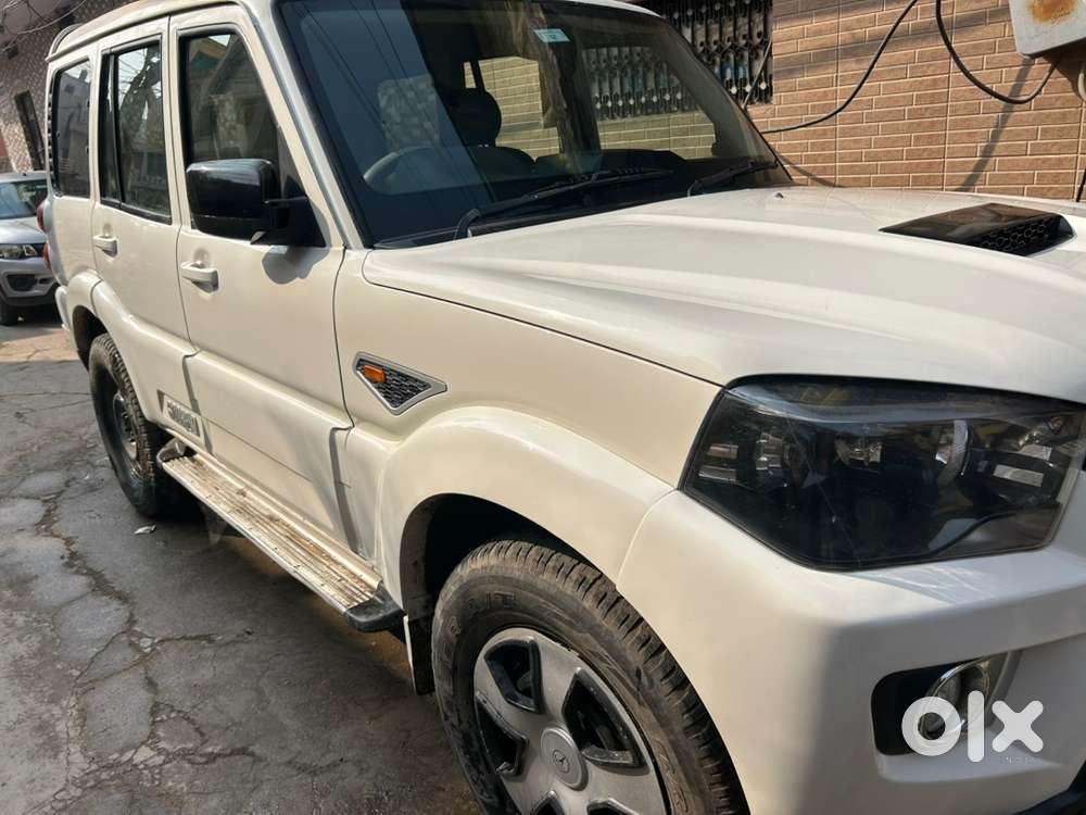 Mahindra Scorpio Classic 2017