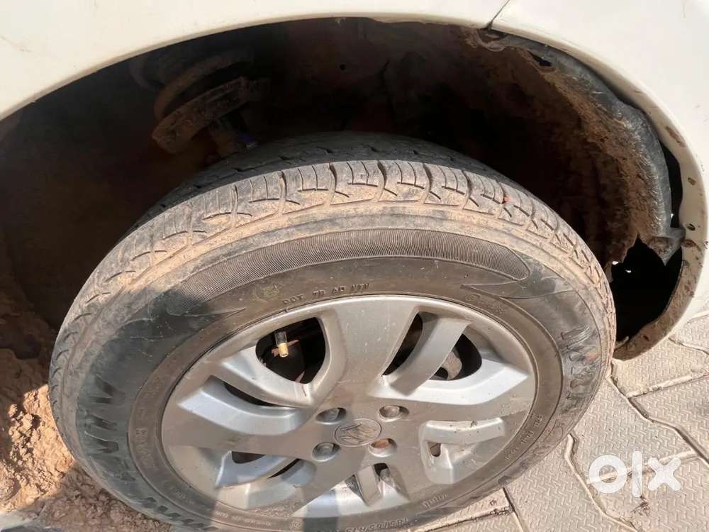 Maruti Suzuki Dzire 2014 Diesel Manual Car