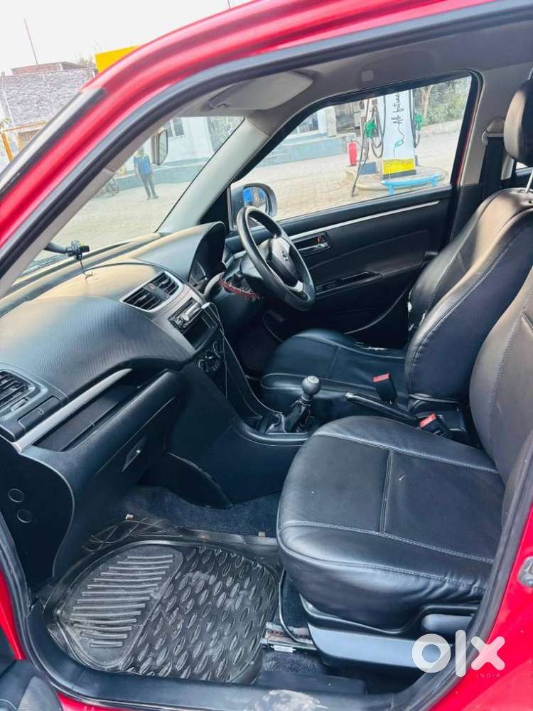 Maruti Suzuki Swift Vxi + Manual, 2012, Petrol