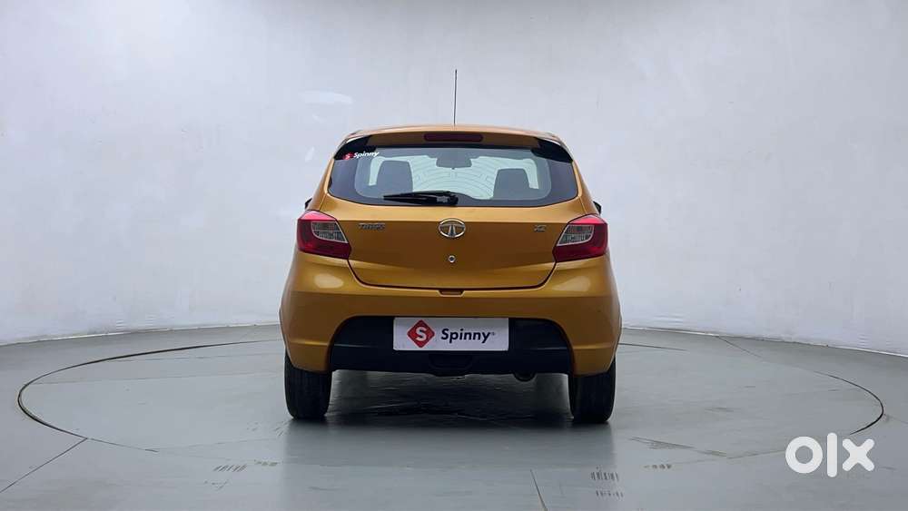 Tata Tiago Xz, 2016, Petrol