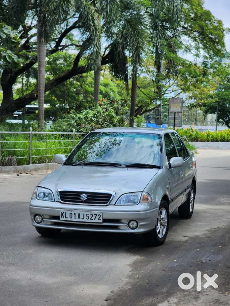 Maruti Suzuki Esteem Vxi 2005