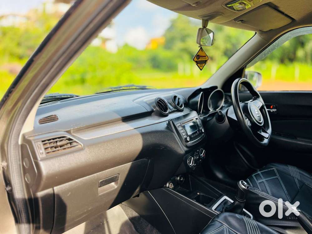 Maruti Suzuki Swift Vxi, 2020, Petrol